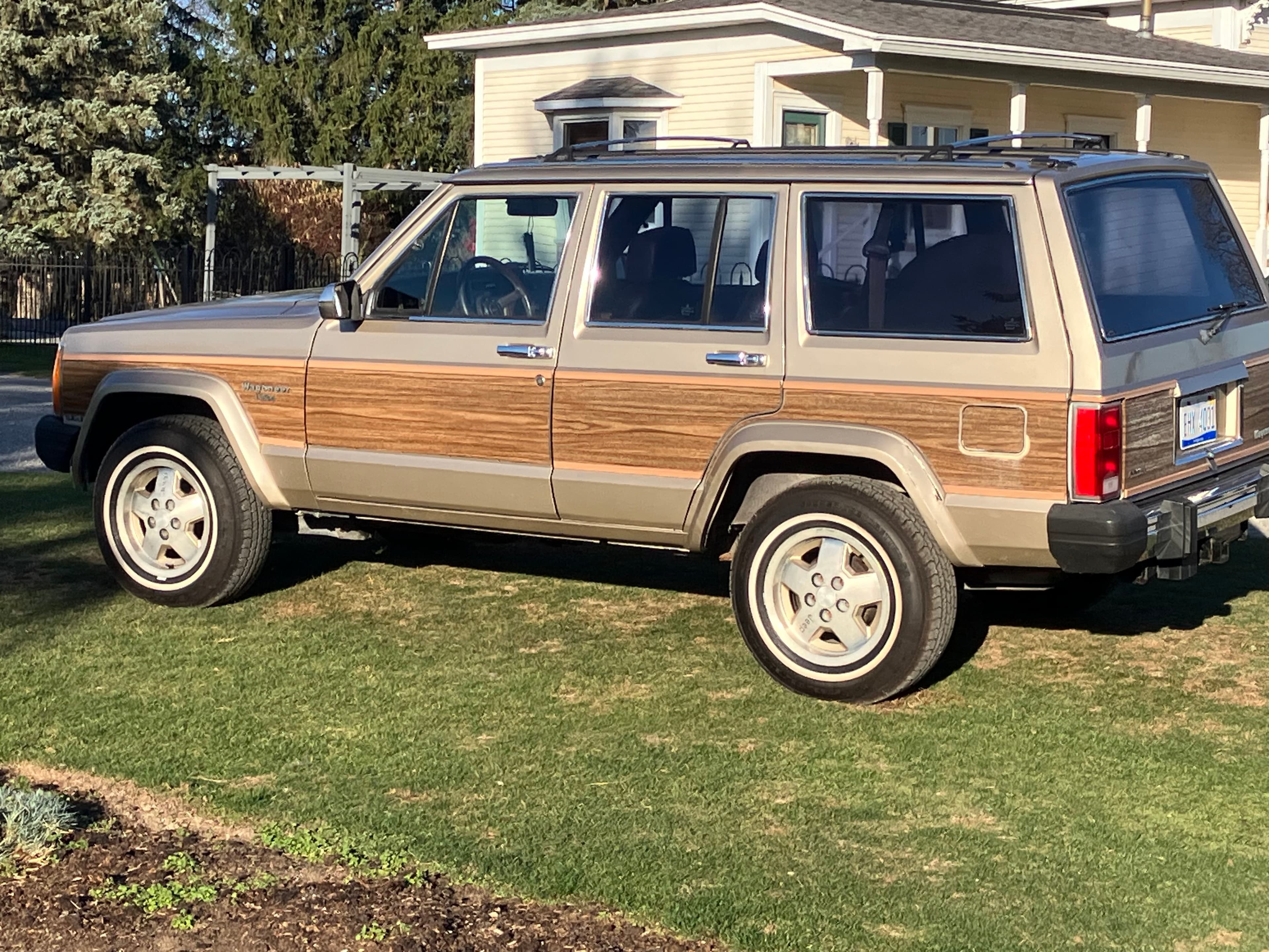 1990 Jeep Wagoneer Limited