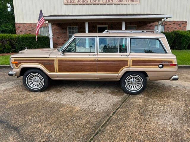 1989 Grand Wagoneer