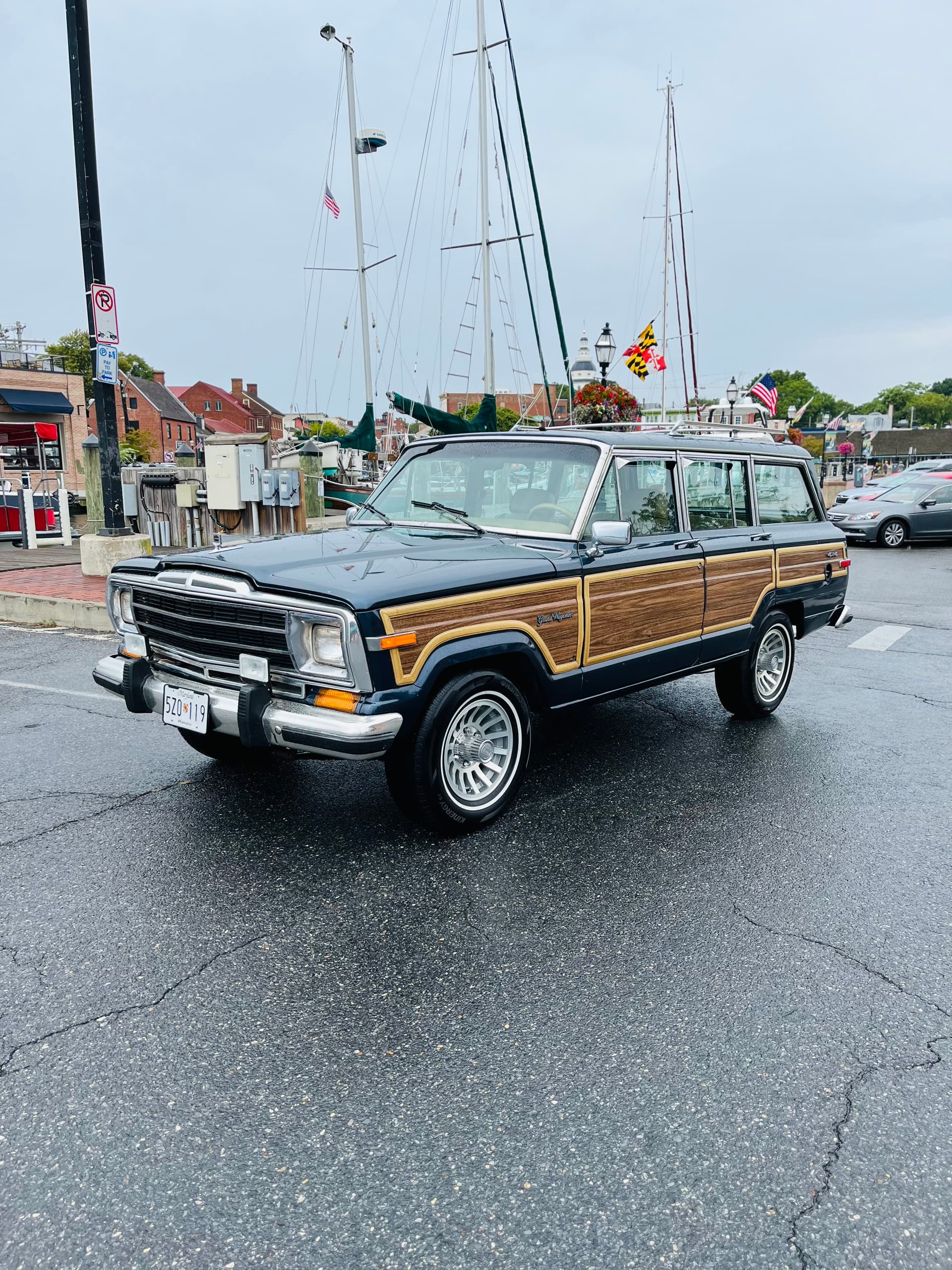 1988 Jeep Grand Wagoneer