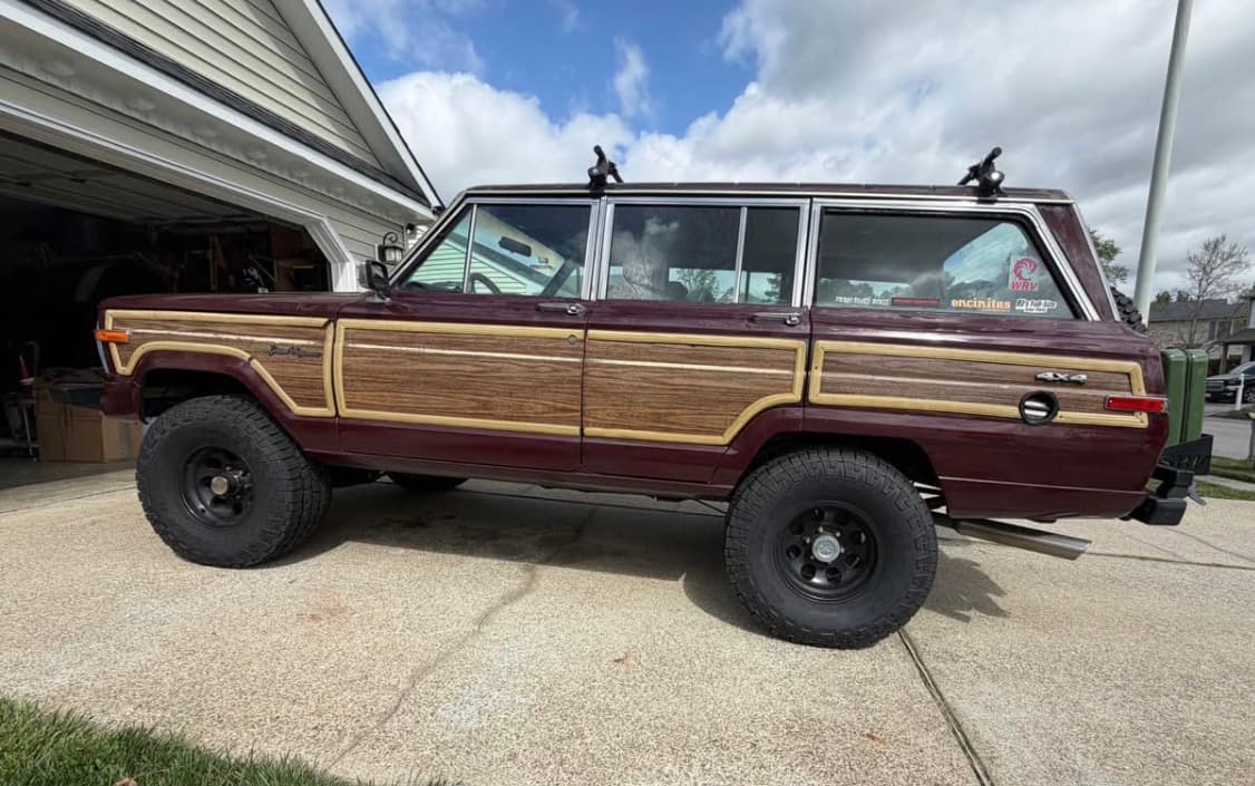 1987 Jeep Grand Wagoneer