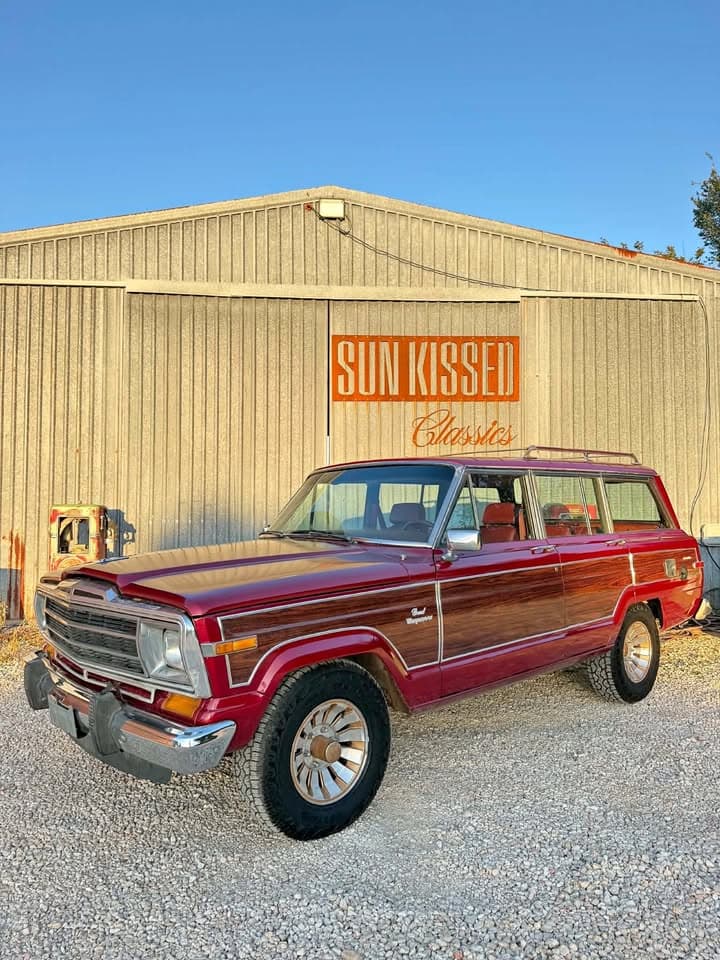 1986 Jeep Grand Wagoneer 4x4 Cold AC