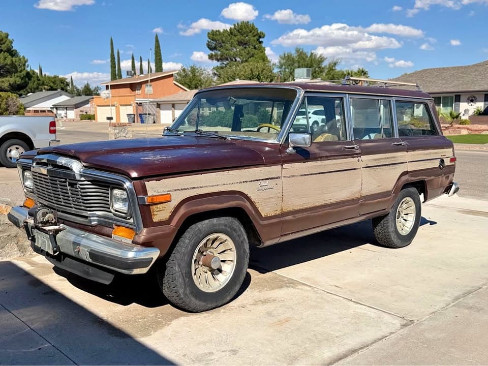 1984 Jeep Grand Wagoneer 4x4